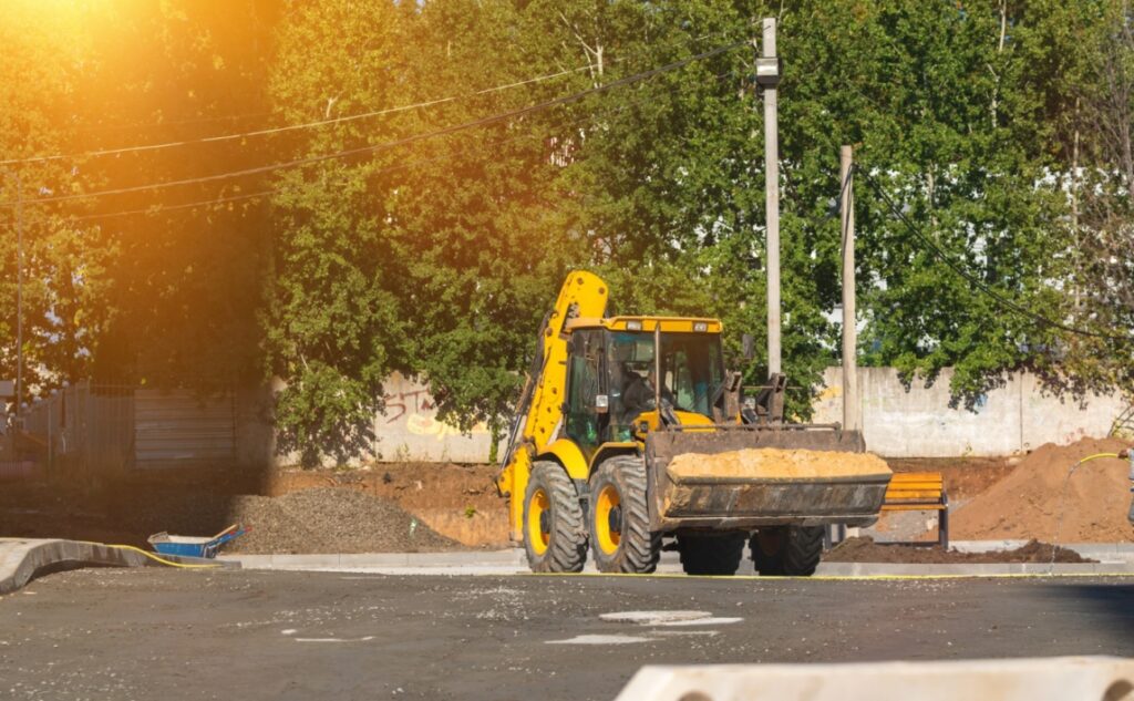 Ukończenie inwestycji drogowej w Gniewomierzu: Wybudowano przejście dla pieszych na drodze powiatowej nr 2176D